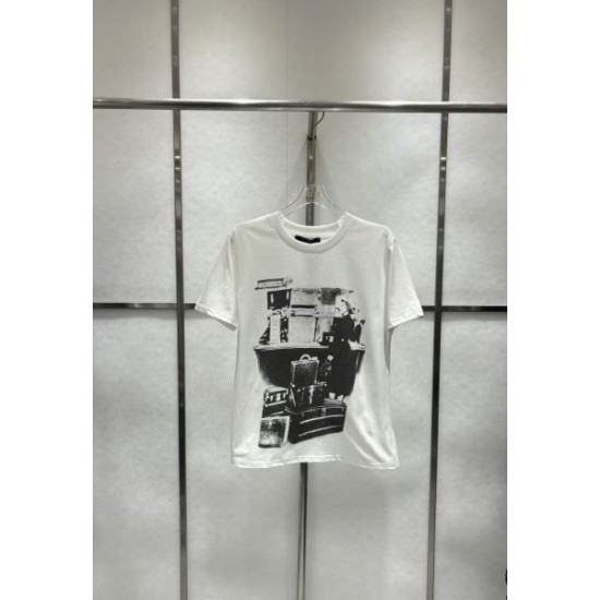 2026新品 半袖Tシャツ LOUIS VUITTON ルイヴィトン トレンド最前線ラグジュアリー 新作人気モデル