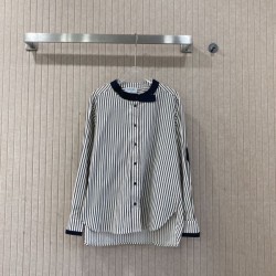 2026新品 長袖シャツ CHANEL シャネル 洗練された大人スタイル 上品人気アイテム