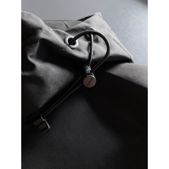 2026新品 アウター MONCLER モンクレール 抜け感際立つ都会的デザイン