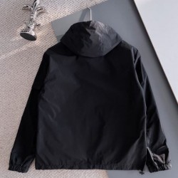 2026新品 アウター PRADA プラダ 大人の余裕漂うサマーカジュアル
