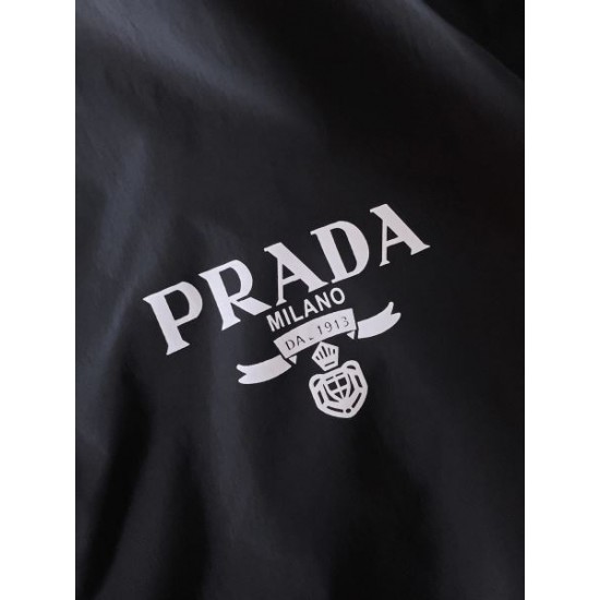 2026新品 アウター PRADA プラダ 大人の余裕漂うサマーカジュアル