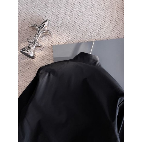 2026新品 アウター PRADA プラダ トレンド感溢れる旬顔モデル