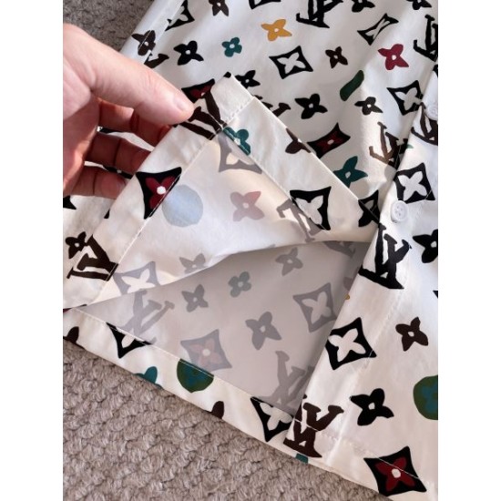 2026新品 長袖シャツ LOUIS VUITTON ルイヴィトン 上品で柔らかな高級人気カラー