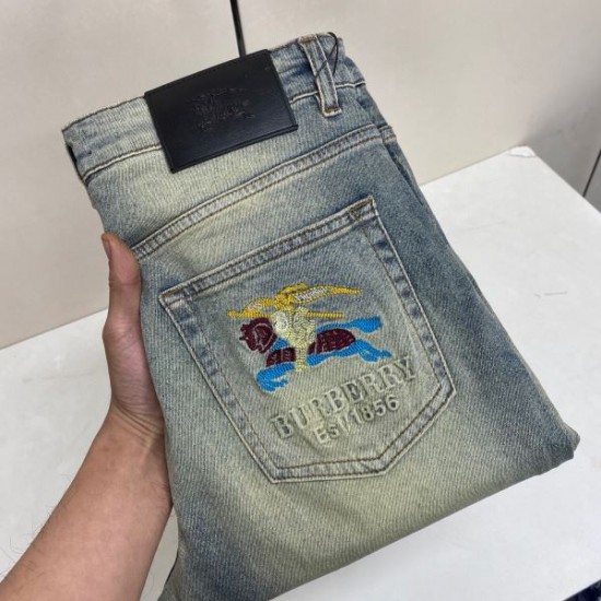 2026新品 ジーンズ BURBERRY バーバリー 春夏最新作 完売必至の本命モデル