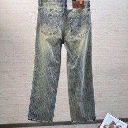2026新品 ジーンズ DIOR ディオール 着回し自在の洗練カラーバリエーション