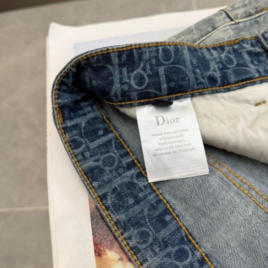 2026新品 ジーンズ DIOR ディオール 着回し自在の洗練カラーバリエーション