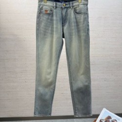 2026新品 ジーンズ LOUIS VUITTON ルイヴィトン 春夏必携のマストハブアイテム