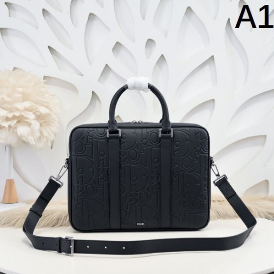 DIOR ディオール 2026年最新作 ブリーフケース 圧倒的人気継続中