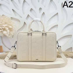 DIOR ディオール 2026年最新作 ブリーフケース 圧倒的人気継続中