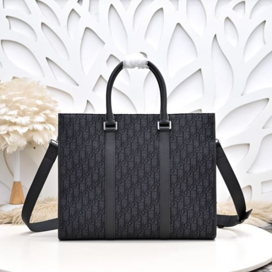 DIOR ディオール 2026年新作 ブリーフケース 洗練された定番モデル