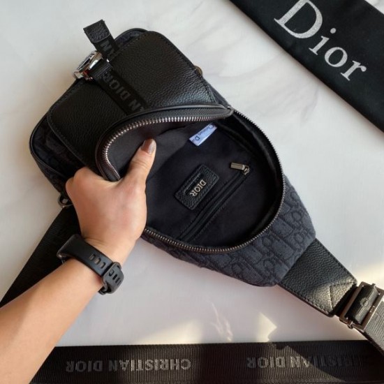 DIOR ディオール ボディバッグ 2026新作 洗練されたファッション性