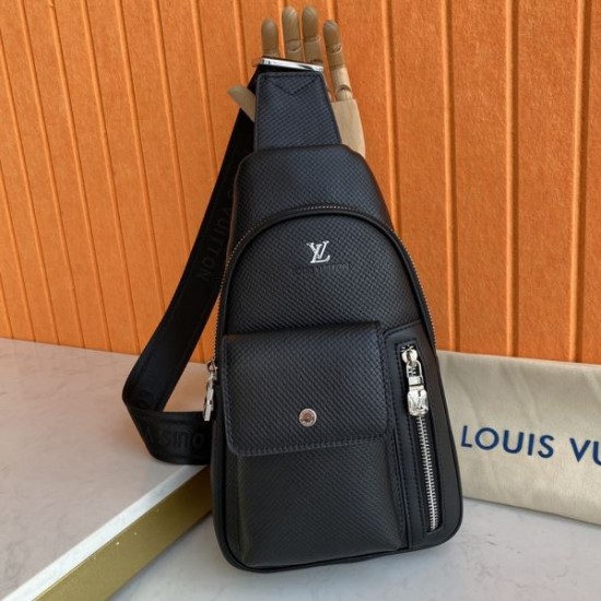 LOUIS VUITTON ルイヴィトン ボディバッグ 2026新作 洗練されたラグジュアリー感