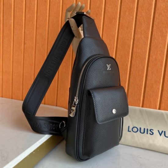 LOUIS VUITTON ルイヴィトン ボディバッグ 2026新作 洗練されたラグジュアリー感