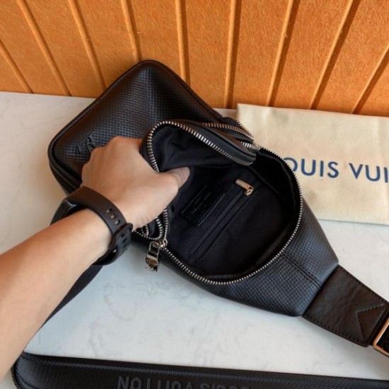 LOUIS VUITTON ルイヴィトン ボディバッグ 2026新作 見逃し厳禁の注目アイテム