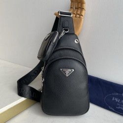 PRADA プラダ ボディバッグ 2026新作 爆発的人気の売れ筋モデル