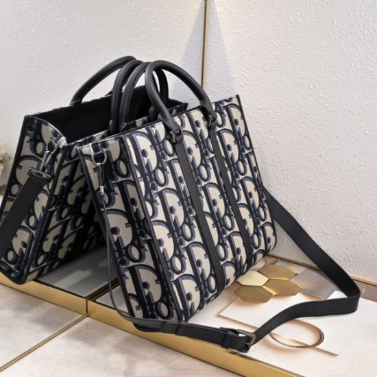 DIOR ディオール トートバッグ 2026新作 最短1週間でお届け 日本未入荷モデル