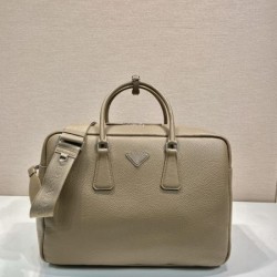 PRADA プラダ ブリーフケース 2026新作 入手困難レア限定モデル