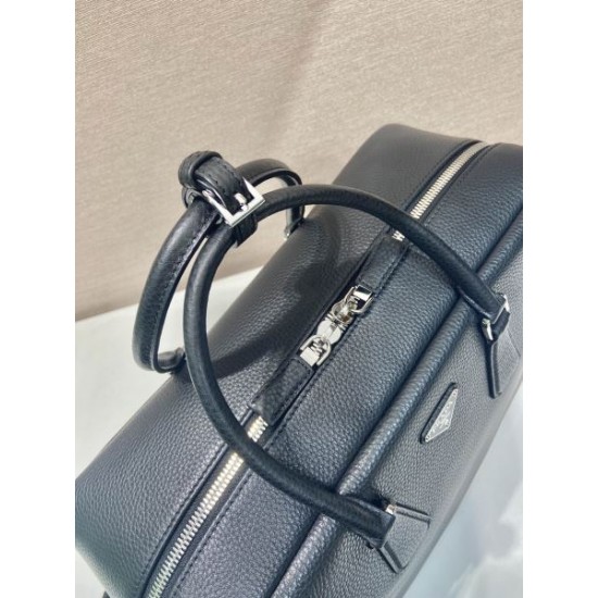 PRADA プラダ ブリーフケース 2026新作 入手困難レア限定モデル