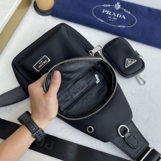 PRADA プラダ ボディバッグ 2026新作 高級感ある人気デザイン
