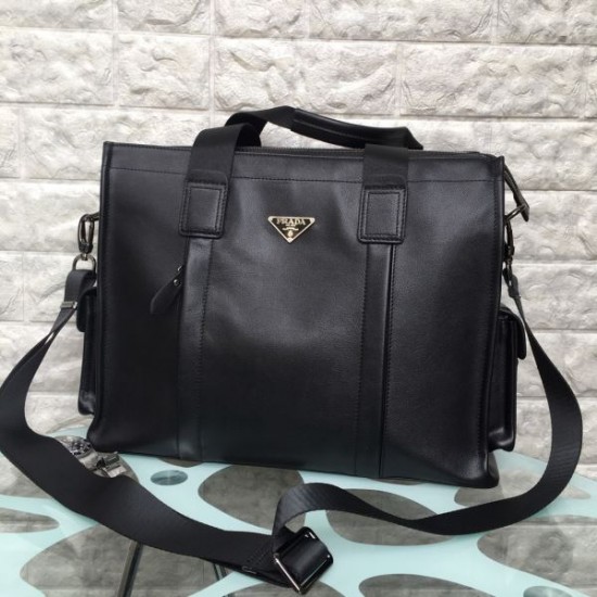 PRADA プラダ ブリーフケース 2026新作 デイリーに最適な万能モデル