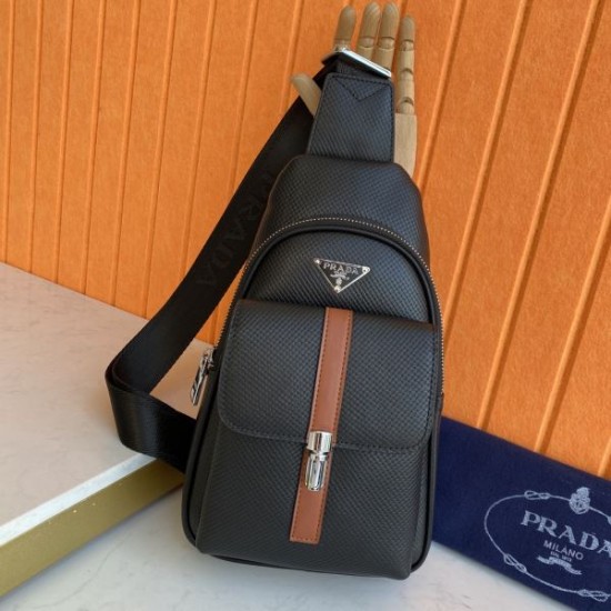 PRADA プラダ ボディバッグ 2026新作 大人の魅力を引き出す一品