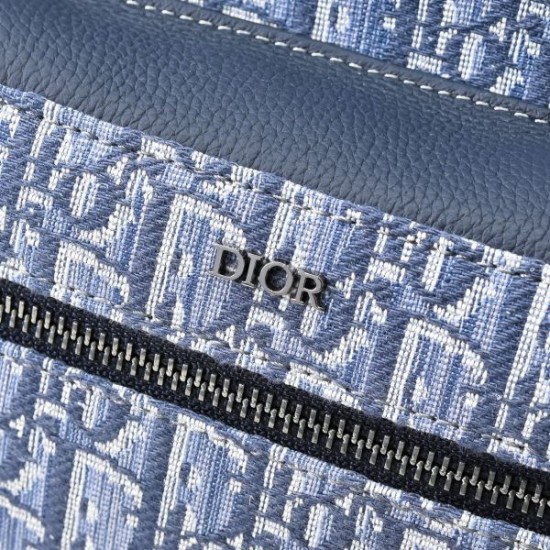 DIOR ディオール バックパック 2026新作 コーデに取り入れやすい万能モデル