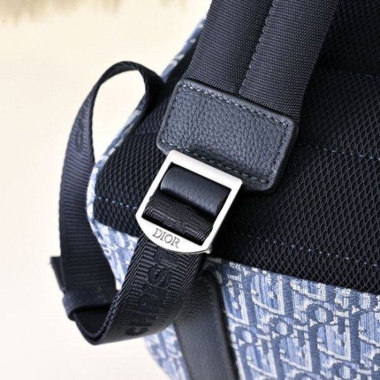 DIOR ディオール バックパック 2026新作 コーデに取り入れやすい万能モデル