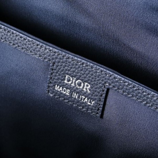 DIOR ディオール バックパック 2026新作 スタイリッシュで洗練された印象