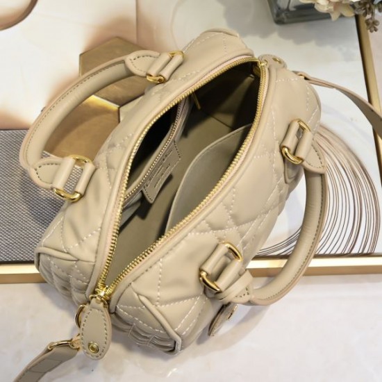 DIOR ディオール トートバッグ 2026新作 洗練された春夏トレンドモデル