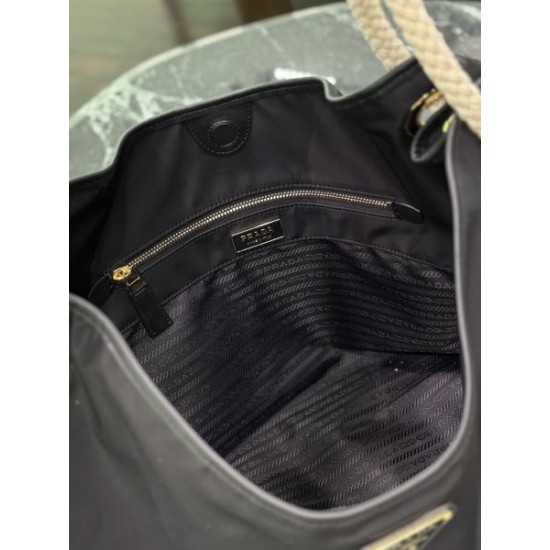 PRADA プラダ トートバッグ 2026新作 高評価の人気アイテム