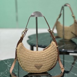 PRADA プラダ トートバッグ 2026新作 コーデの幅が広がる万能デザイン