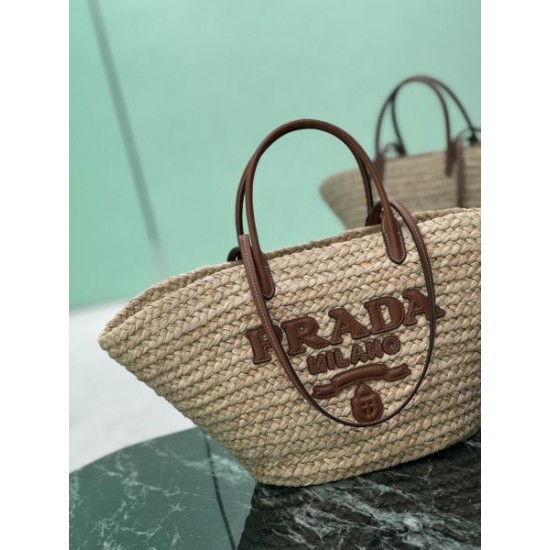 PRADA プラダ トートバッグ 2026新作 おしゃれに決まる万能アイテム