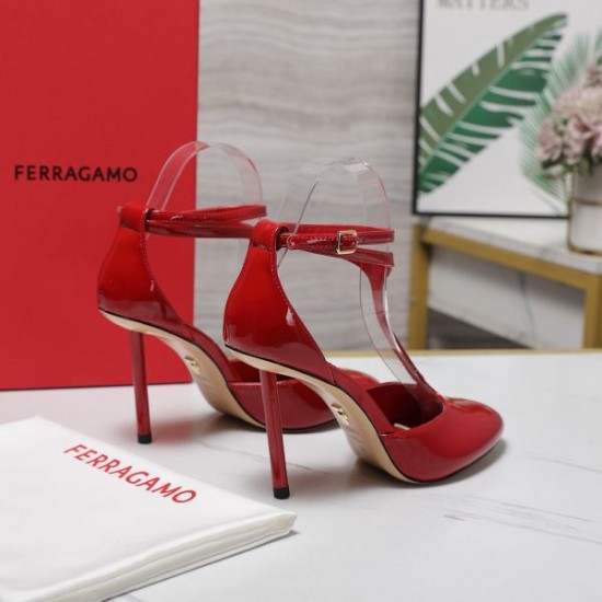 2026新作 サンダル FERRAGAMO フェラガモ 上級者向け 洗練ラグジュアリー
