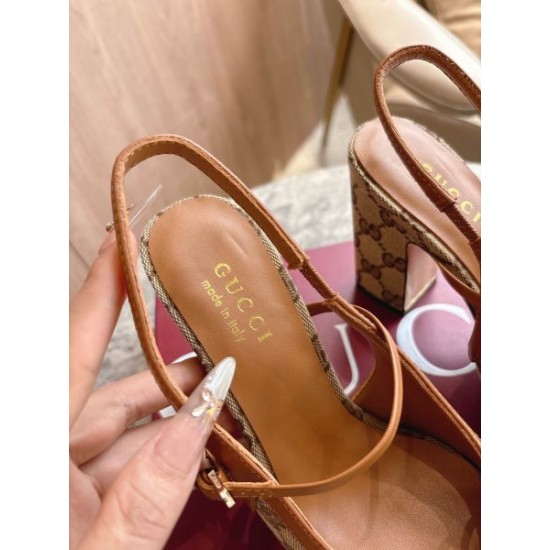 2026新作 サンダル GUCCI グッチ 圧倒的人気 大人買い続出モデル