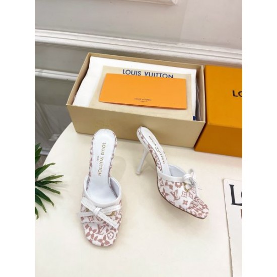 2026新作 サンダル LOUIS VUITTON ルイヴィトン 希少限定 入手困難モデル