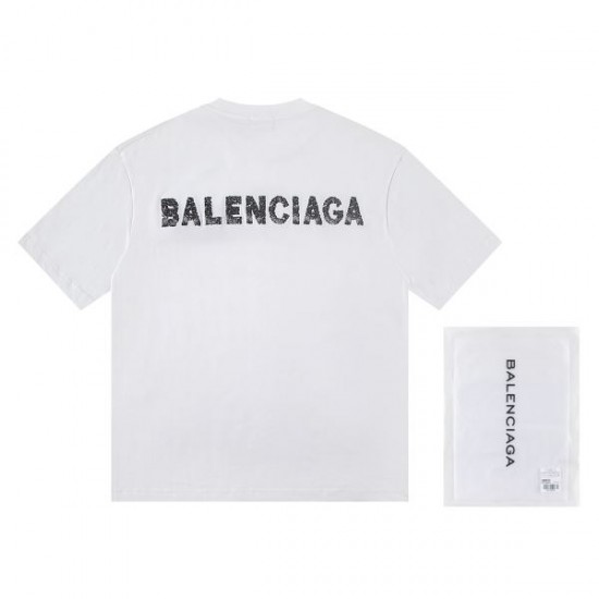 2026新品 半袖Tシャツ BALENCIAGA バレンシアガ 抜群の存在感を放つモダンスタイル