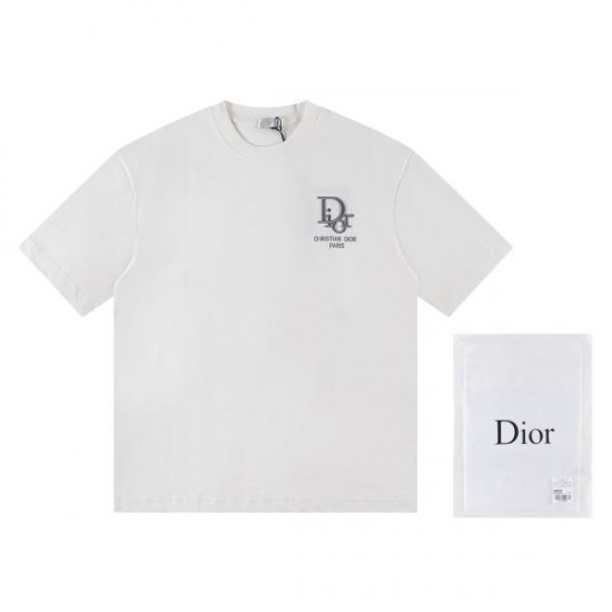 2026新品 半袖Tシャツ DIOR ディオール 洗練されたクールな主役アイテム
