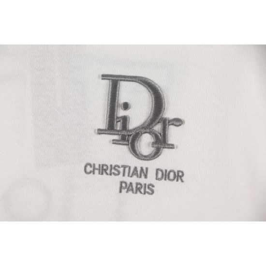 2026新品 半袖Tシャツ DIOR ディオール 洗練されたクールな主役アイテム