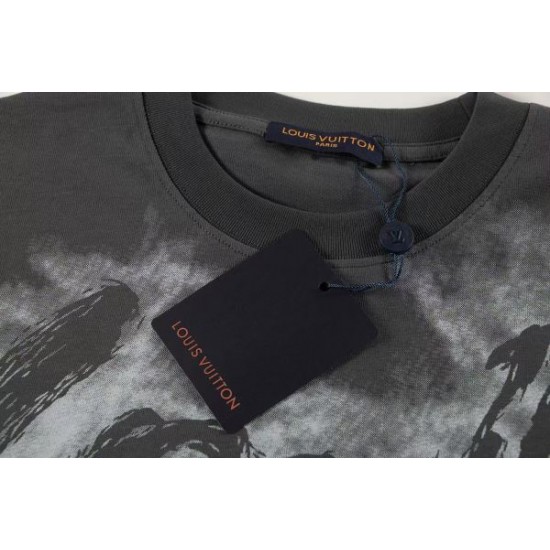2026新品 半袖Tシャツ LOUIS VUITTON  ルイヴィトン 新入荷のマストバイアイテム