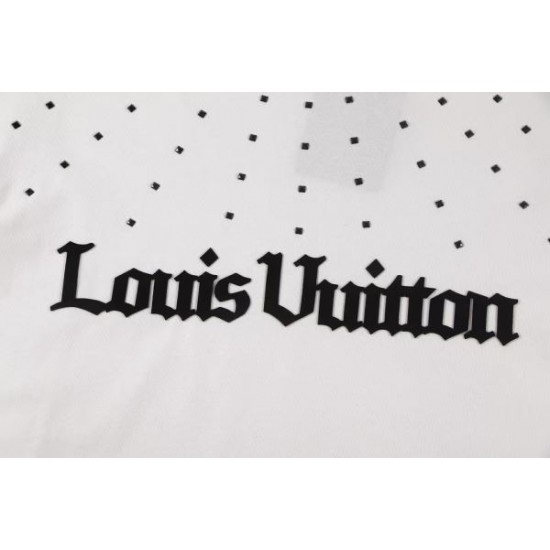 2026新品 半袖Tシャツ LOUIS VUITTON  ルイヴィトン 高級感漂う特別プライスモデル