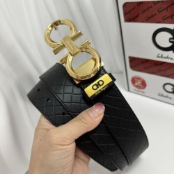 2026新品 FERRAGAMO ベルト - 明るい雰囲気の人気作