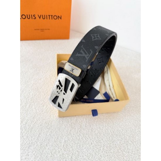 2026新品 LOUIS VUITTON ベルト - 着まわし抜群カラー