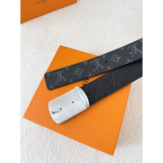 2026新品 LOUIS VUITTON ベルト - 着まわし抜群カラー
