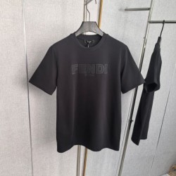 2026春夏新作 FENDI フェンデイ  驚き価格！春夏注目の厳選商品