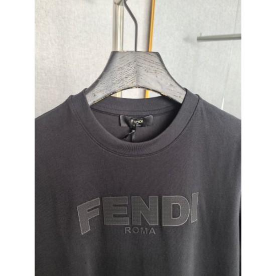 2026春夏新作 FENDI フェンデイ  驚き価格！春夏注目の厳選商品