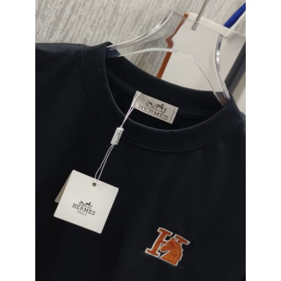 2026春夏新作 HERMES エルメス  完売目前！高級感溢れるスタイル