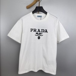 2026春夏新作 PRADA プラダ  今年の流行にぴったり！夏に向けた注目アイテム