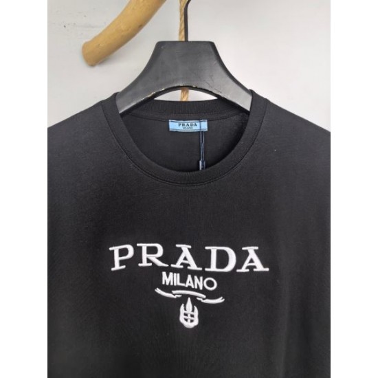 2026春夏新作 PRADA プラダ  今年の流行にぴったり！夏に向けた注目アイテム