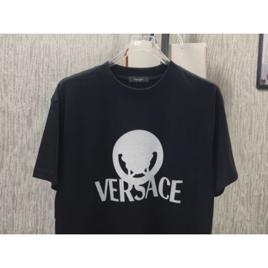2026春夏新作 VERSACE ヴェルサーチェ  今期新作！夏のマストアイテム