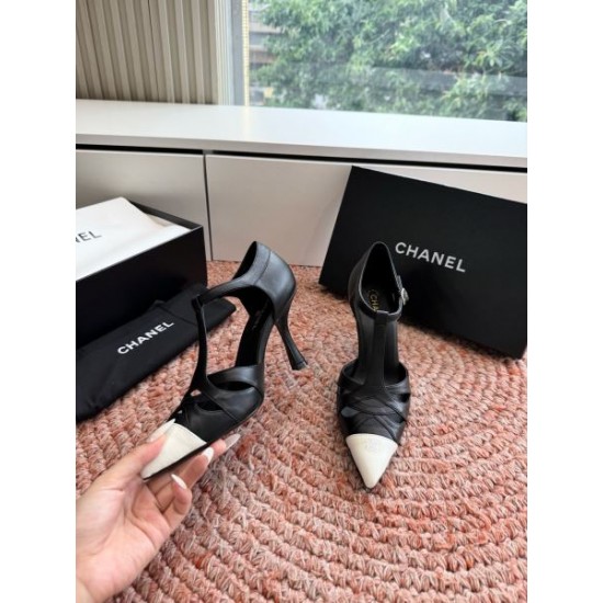 CHANEL 2026SS シャネル ハイヒール 抜け感あるエレガントデザイン